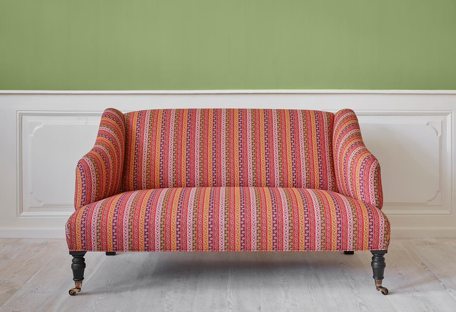 Belgien, zeitgenössisch

Sofa mit individueller Polsterung von The Apartment.

Maße: H 72 x B 132 x T 80 cm.