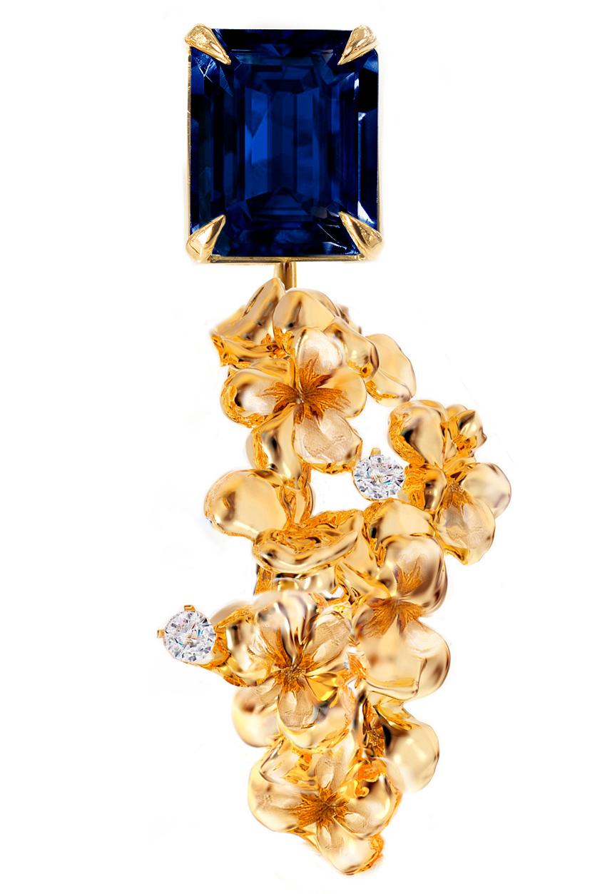 Boucles d'oreilles en or jaune 18 carats avec diamants et saphirs en vente 6