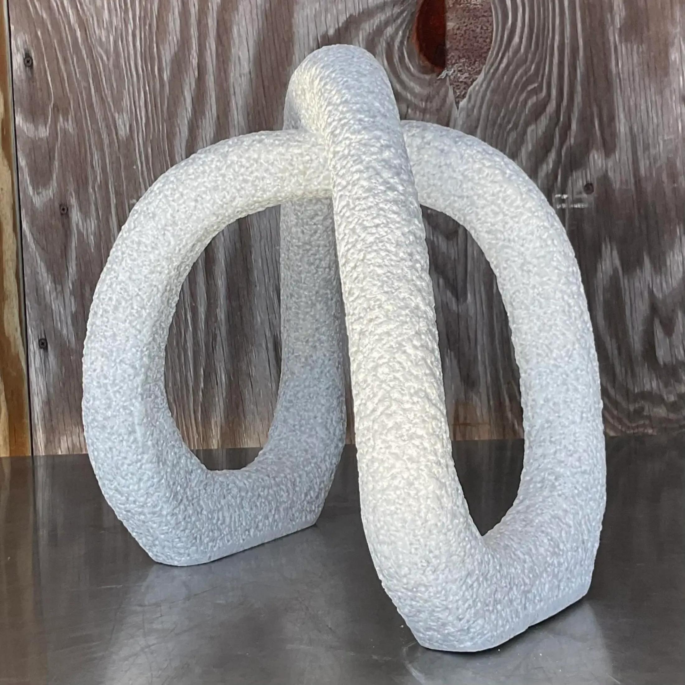 Art déco Contemporary Studio A Sculpture abstraite en pierre ciselée en vente