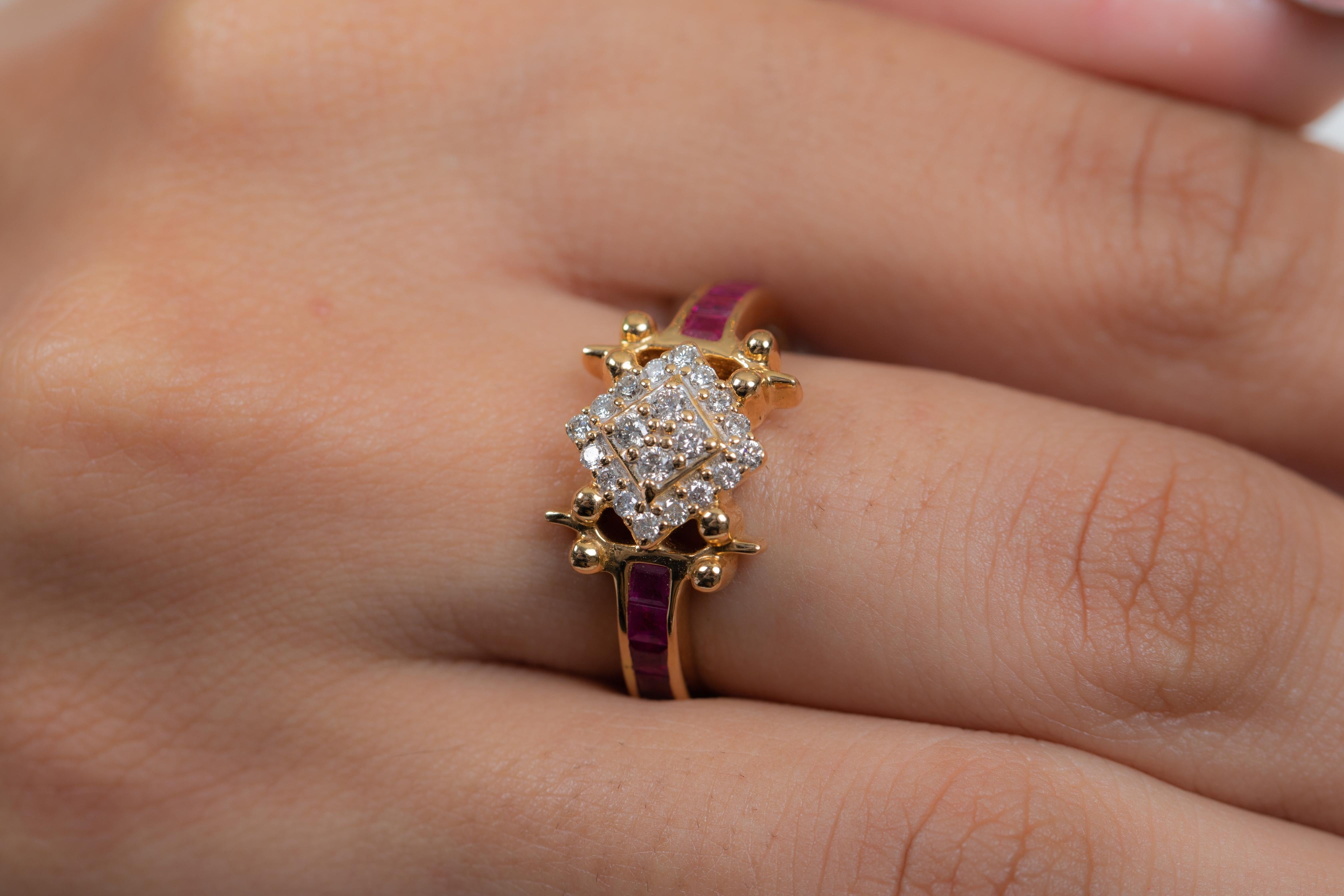 Im Angebot: Contemporary Style Traditioneller Diamant-Rubinring aus 18K Gelbgold () 2