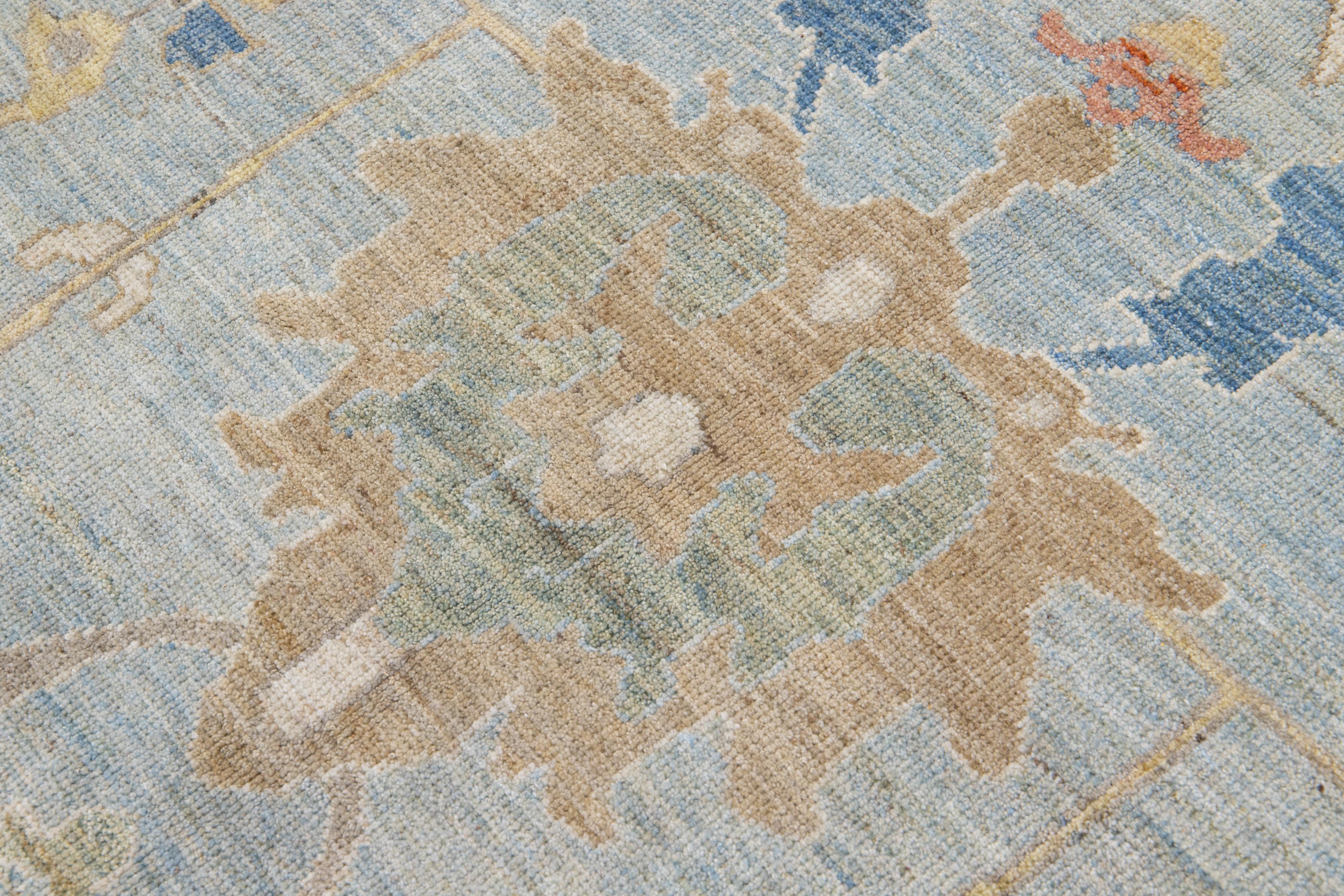 Contemporary Sultanabad Blue Handmade Floral Wool Rug In New Condition For Sale In Norwalk, CT
