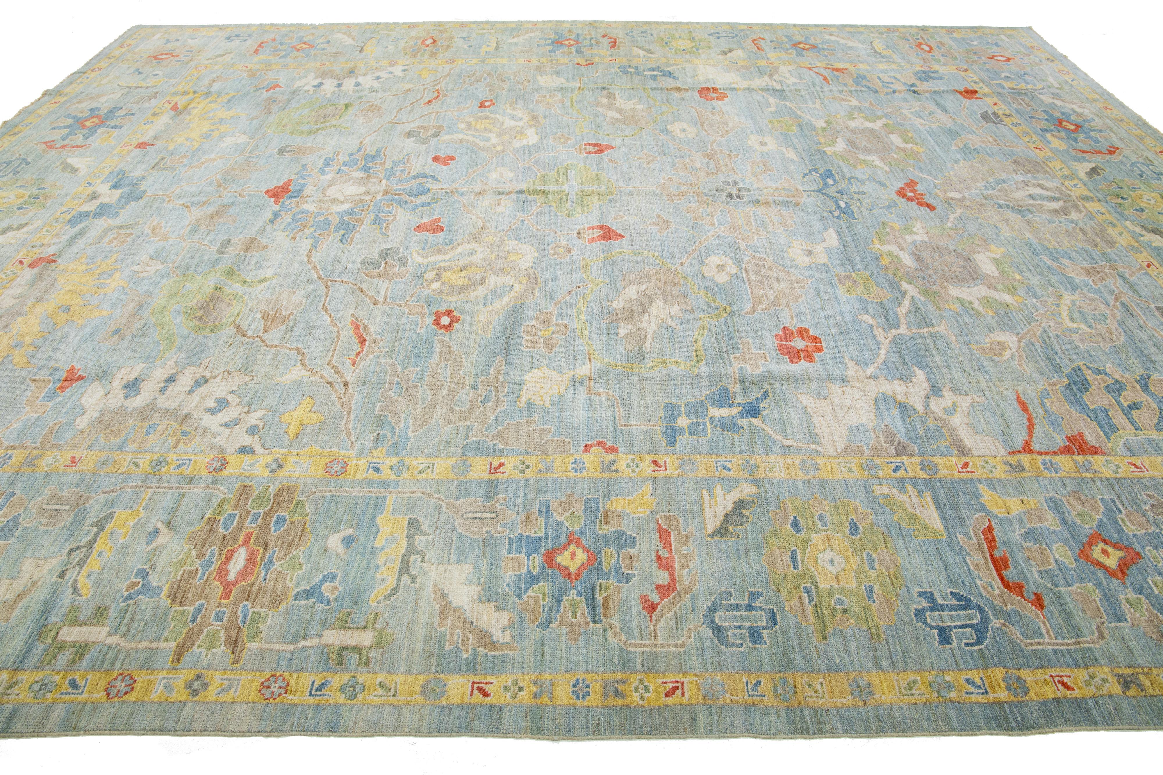 Annodato a mano Contemporary Sultanabad Rugs in lana blu fatto a mano con motivi floreali in vendita