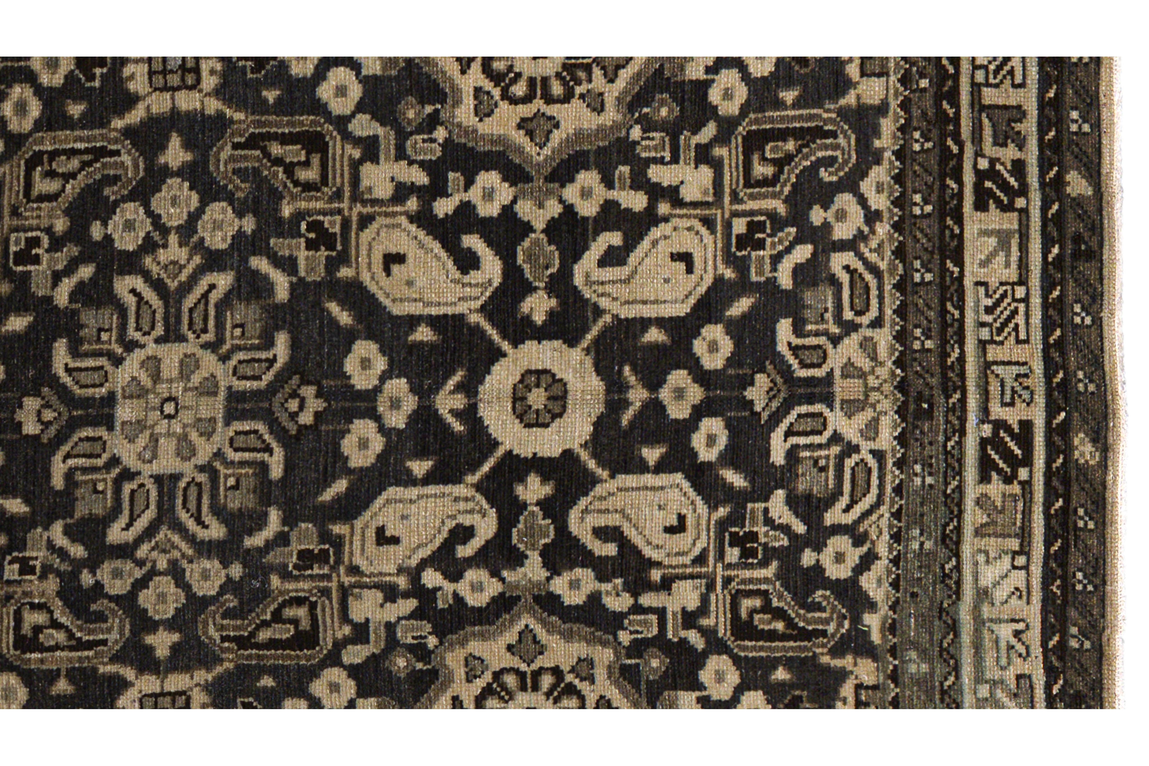 Zeitgenössischer Sultanabad Rugs Wollteppich, 5 ft × 10 ft, Marine und Beige, Allover (Handgeknüpft) im Angebot