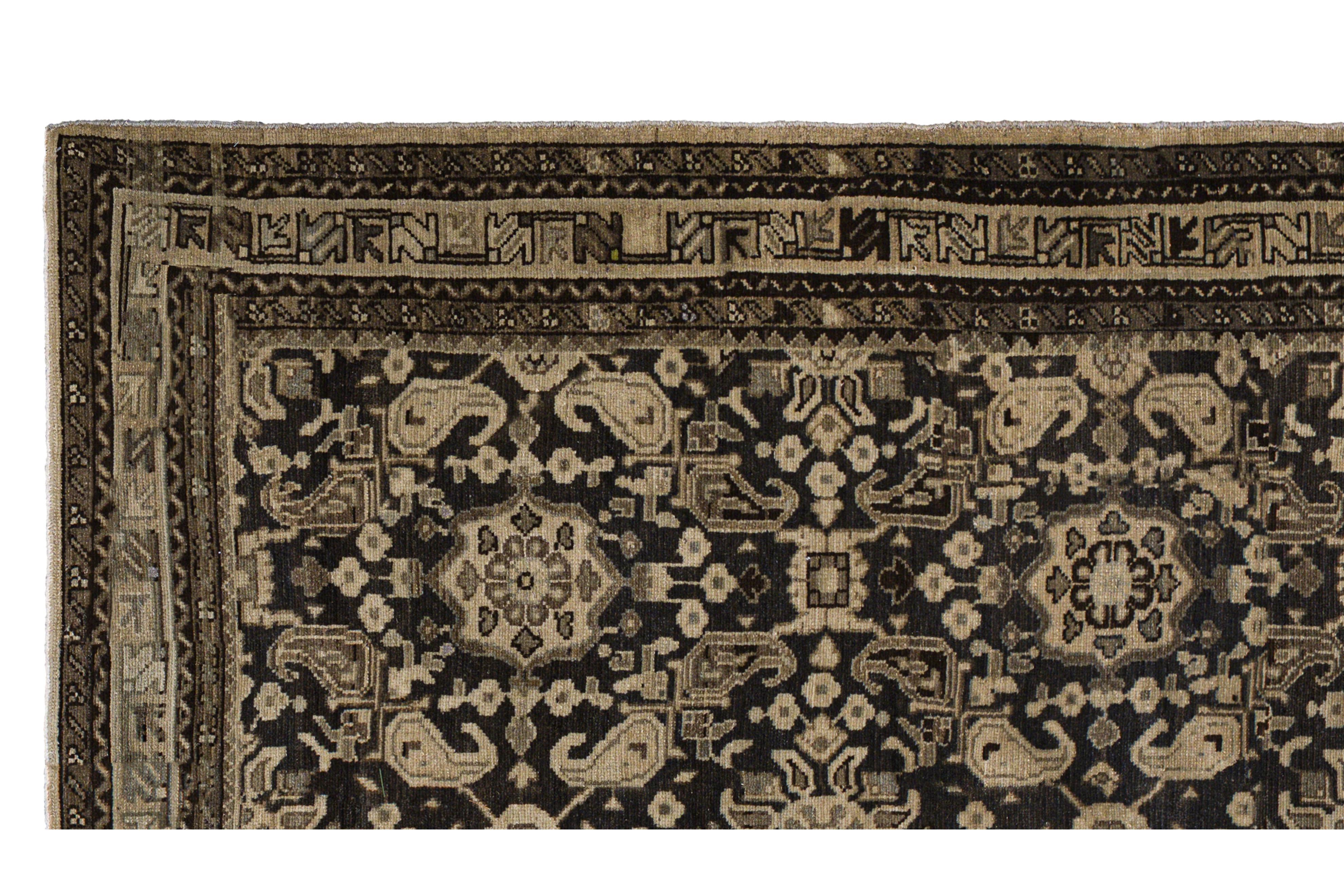 Zeitgenössischer Sultanabad Rugs Wollteppich, 5 ft × 10 ft, Marine und Beige, Allover im Angebot 3
