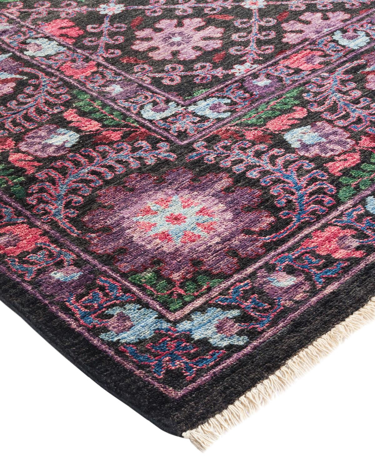 With simple, bold, yet informal designs and a broad palette of colors that ranges from earthy hues to brilliant gems, the rugs in the Arts & Crafts collection infuse a room with a sense of sophisticated rebellion. Nature-inspired motifs are the