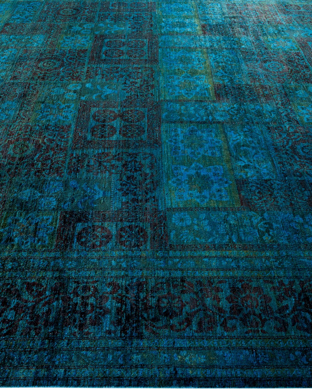 Contemporary Suzani Hand Knotted Wool Blue Area Rug In New Condition For Sale In Norwalk, CT