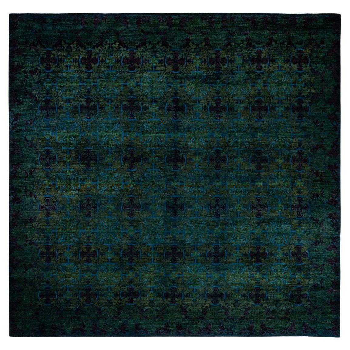 Contemporary Suzani Hand Knotted Wool Gray Area Rug im Angebot