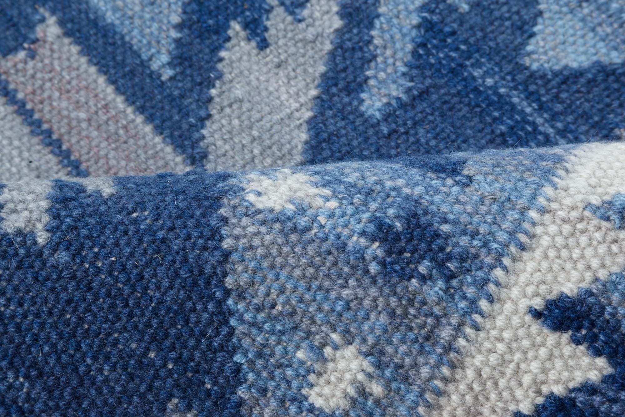 Scandinavo moderno Tappeto a trama piatta di ispirazione svedese contemporanea di Doris Leslie Blau in vendita