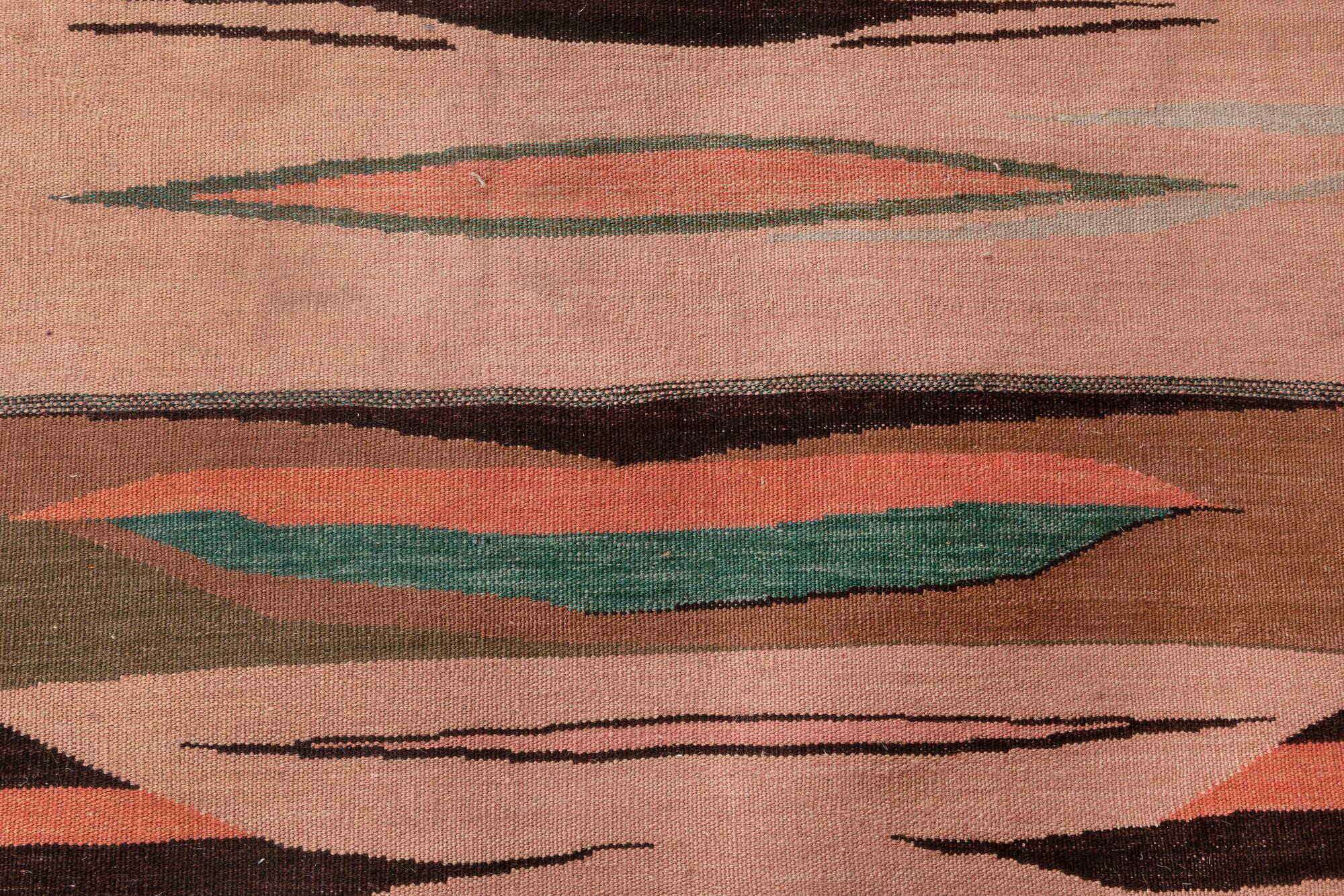 Zeitgenössischer schwedisch inspirierter Flachgewebe-Wollteppich von Doris Leslie Blau (Skandinavische Moderne) im Angebot