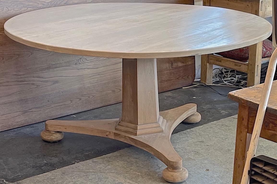 This is a table we made for a client back in 2009. The couple had it for 15 years but are moving to live in a new location. Unfortunately the style of the table does not suit the new house and they have let us put the table on consignment. So here