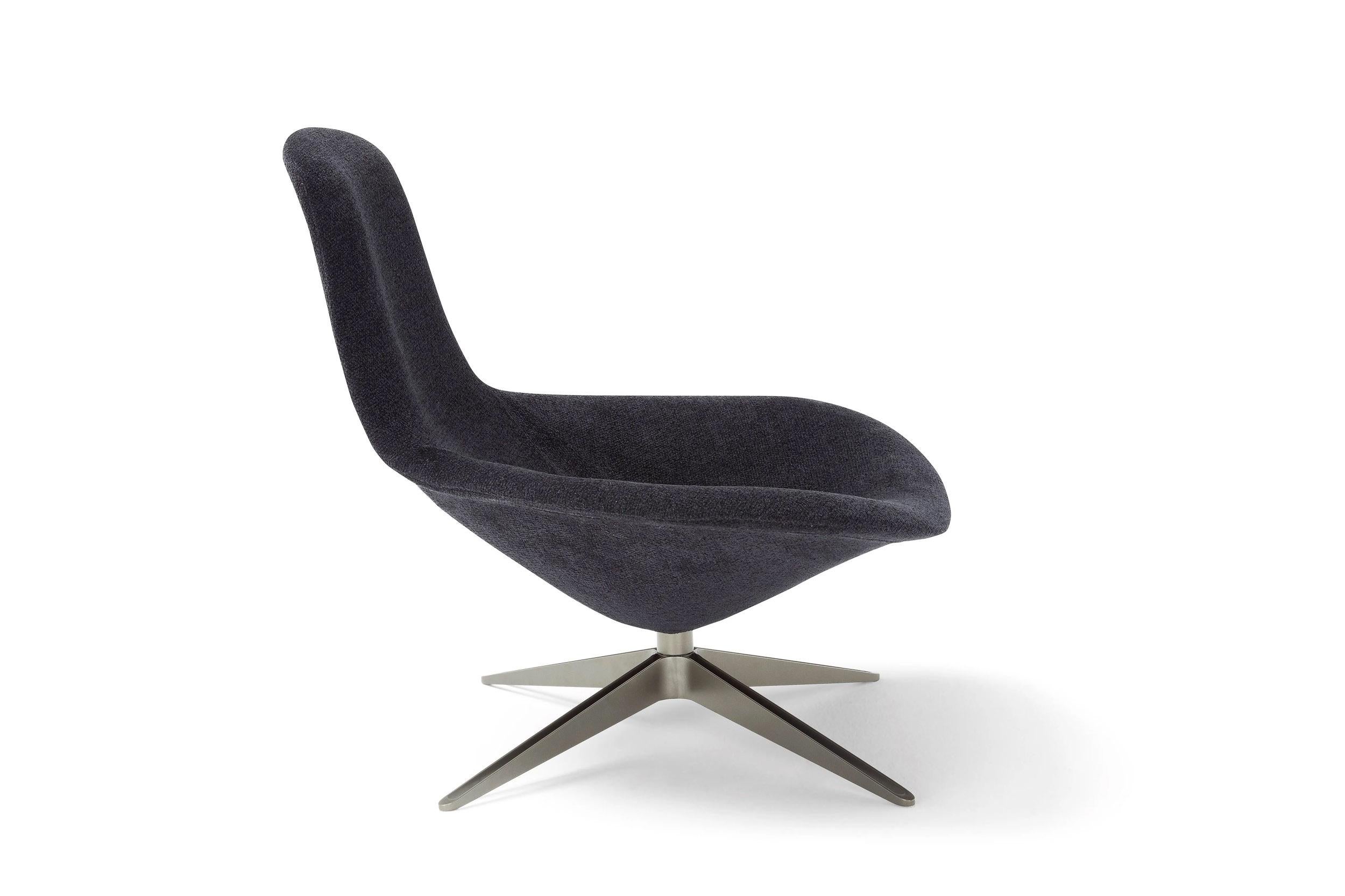 Contemporary Swivel Armchair 'Medea' by Amura Lab For Sale 4