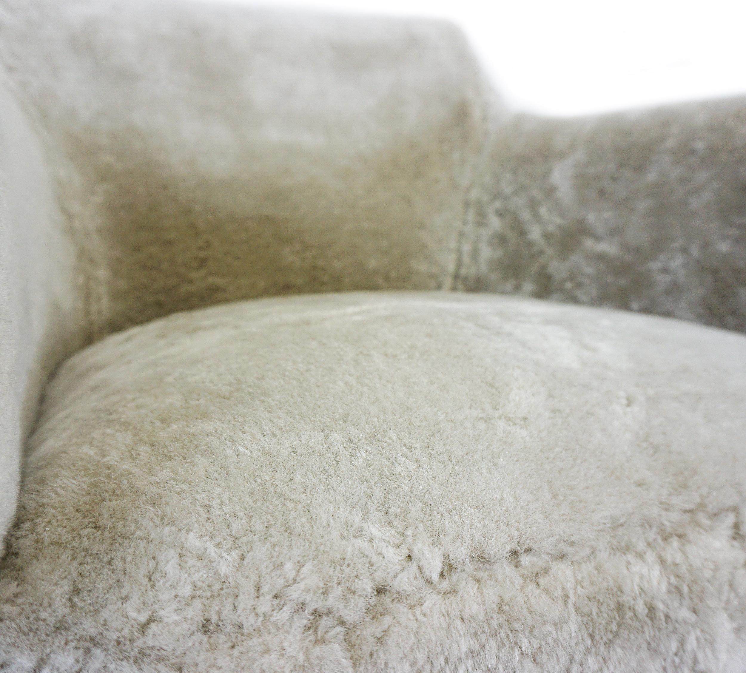 Sheepskin Contemporary Swivel Chair in Shearling, Customizable For Sale