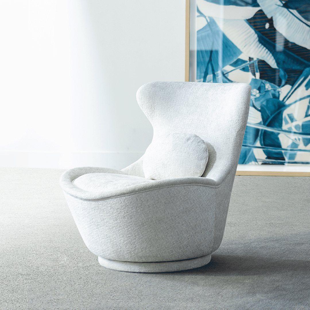 This armchair was born from a quest for mastery of the perfect seat. A playful design with a swivel base allowing 360 degree rotation. Add a bit more edge to your interior with this unusual product on its own or as a pair.
This armchair has a solid