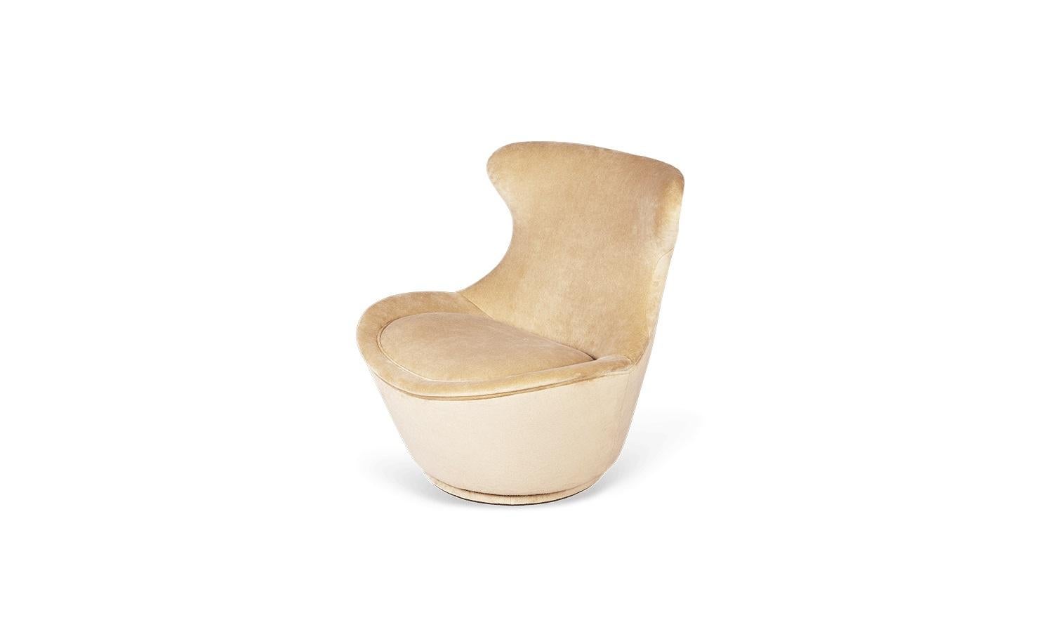 Contemporary Swivel Lounge Chair In Custom Velvet Colors For Sale 4