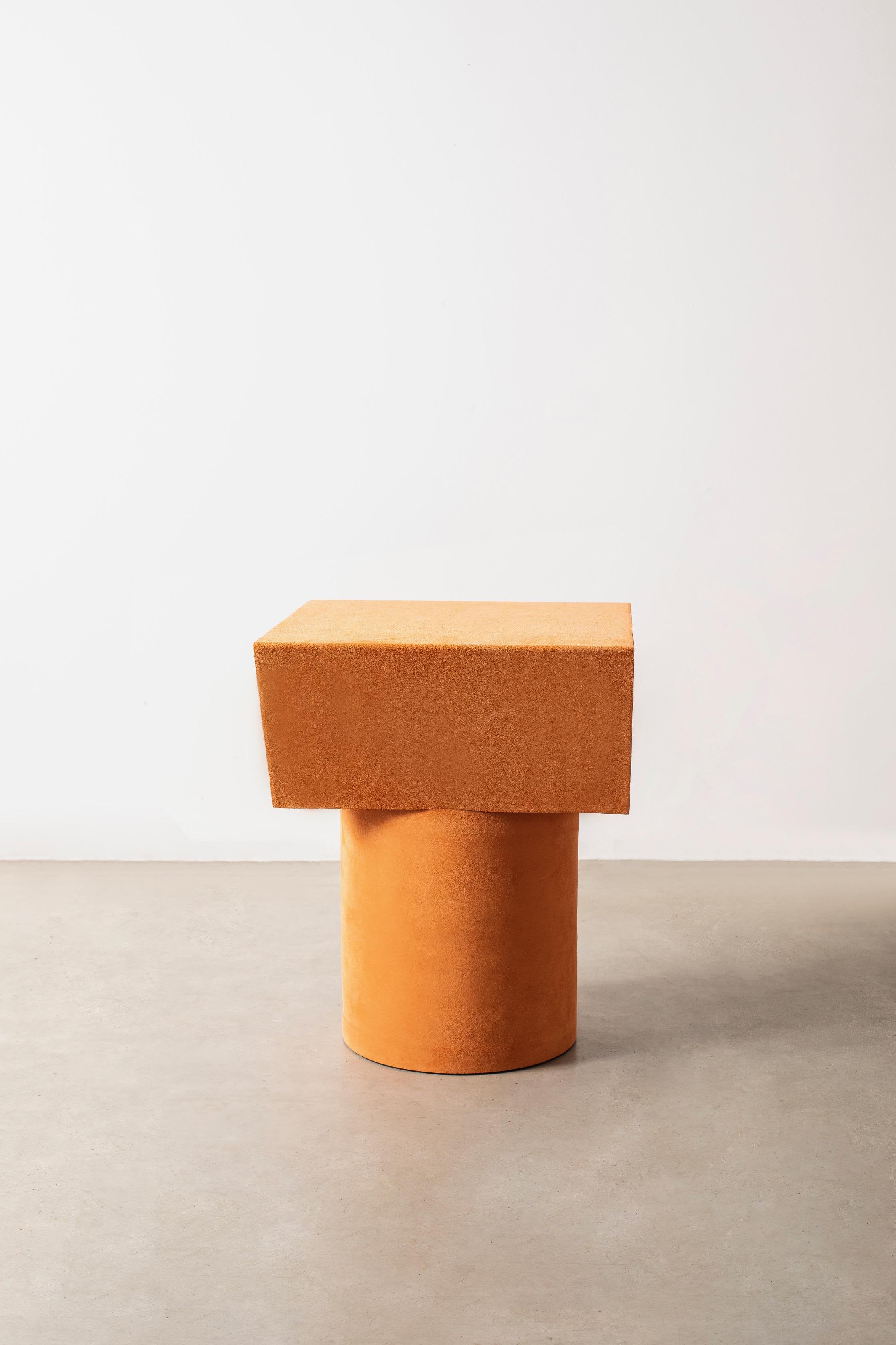 Contemporary T Collection Stool in Wood and Dark Pink Suede In New Condition For Sale In London, GB