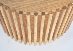 Tavolino Palafitte, in legno di quercia di Debonademeo per Medulum