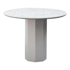 Contemporary Table 'Gong' 'white terrazzo'