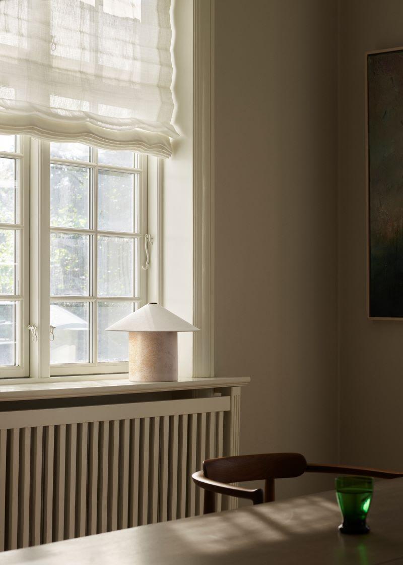 Contemporary Table Lamp 180 'Futé' by Lyfa, Ceramic For Sale 4