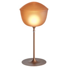 Zeitgenössische Tischleuchte 'Contour' 225, zitronengelb von AND