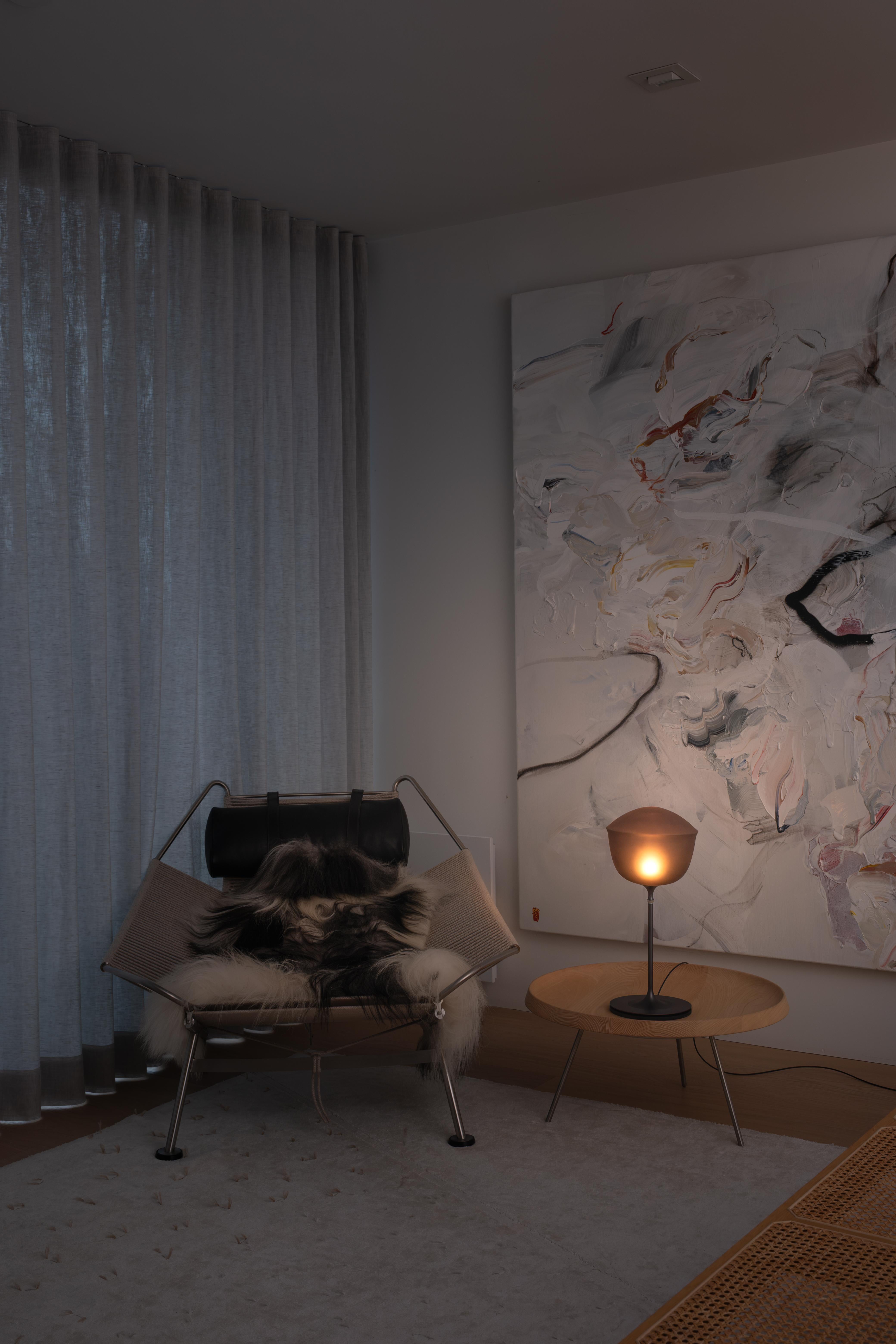 Lámpara de sobremesa contemporánea 'Contour' 225, Pizarra by AND Aluminio en venta