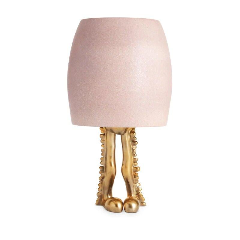 Moderno Lampada da tavolo contemporanea progettata dagli americani The Haas Brothers in vendita