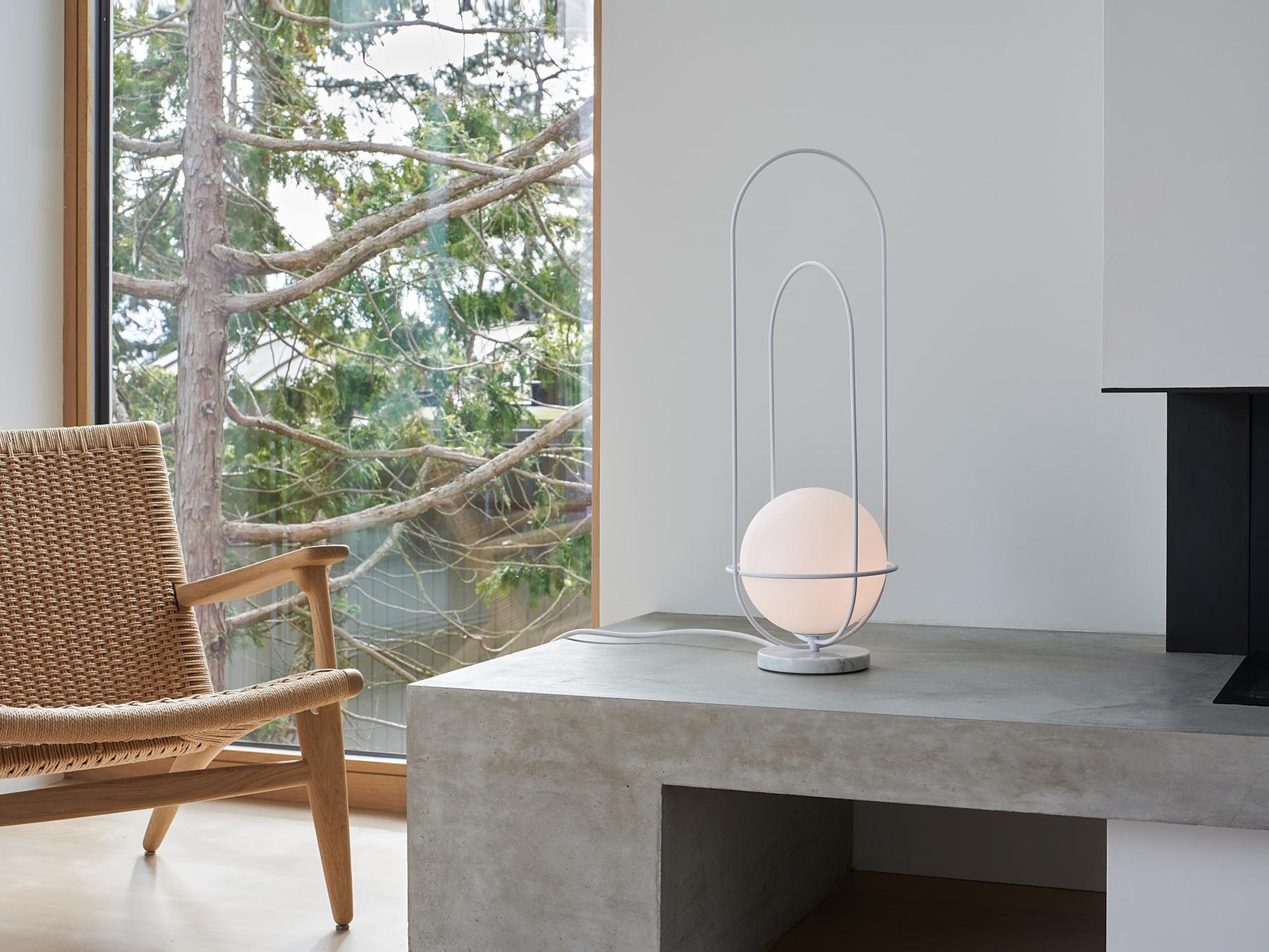 Organic Modern Contemporary Table Lamp 'Orbit', Plinth in White Marble For Sale