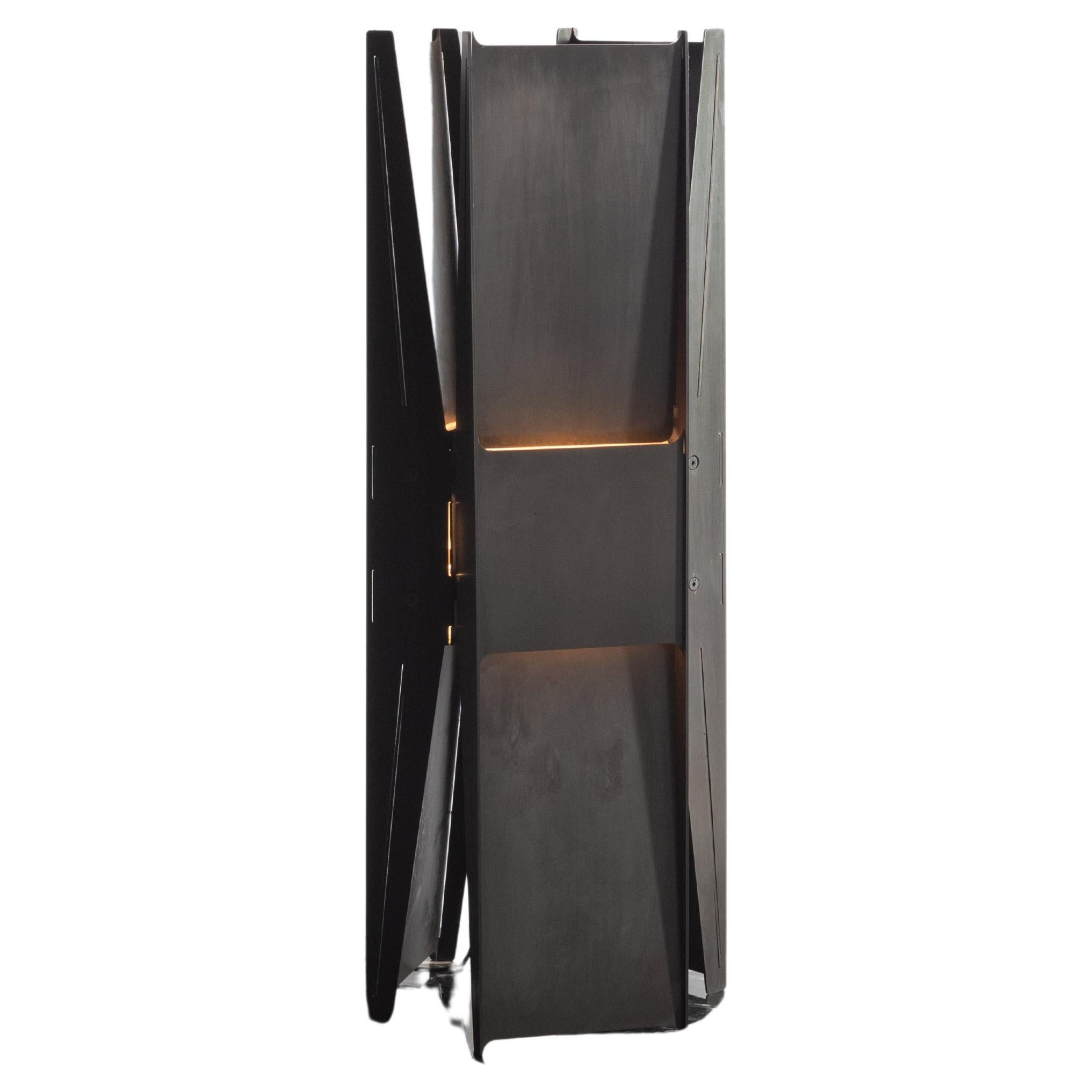 Lampe de table contemporaine 'Vector' par A-N-D, Black Steel en vente