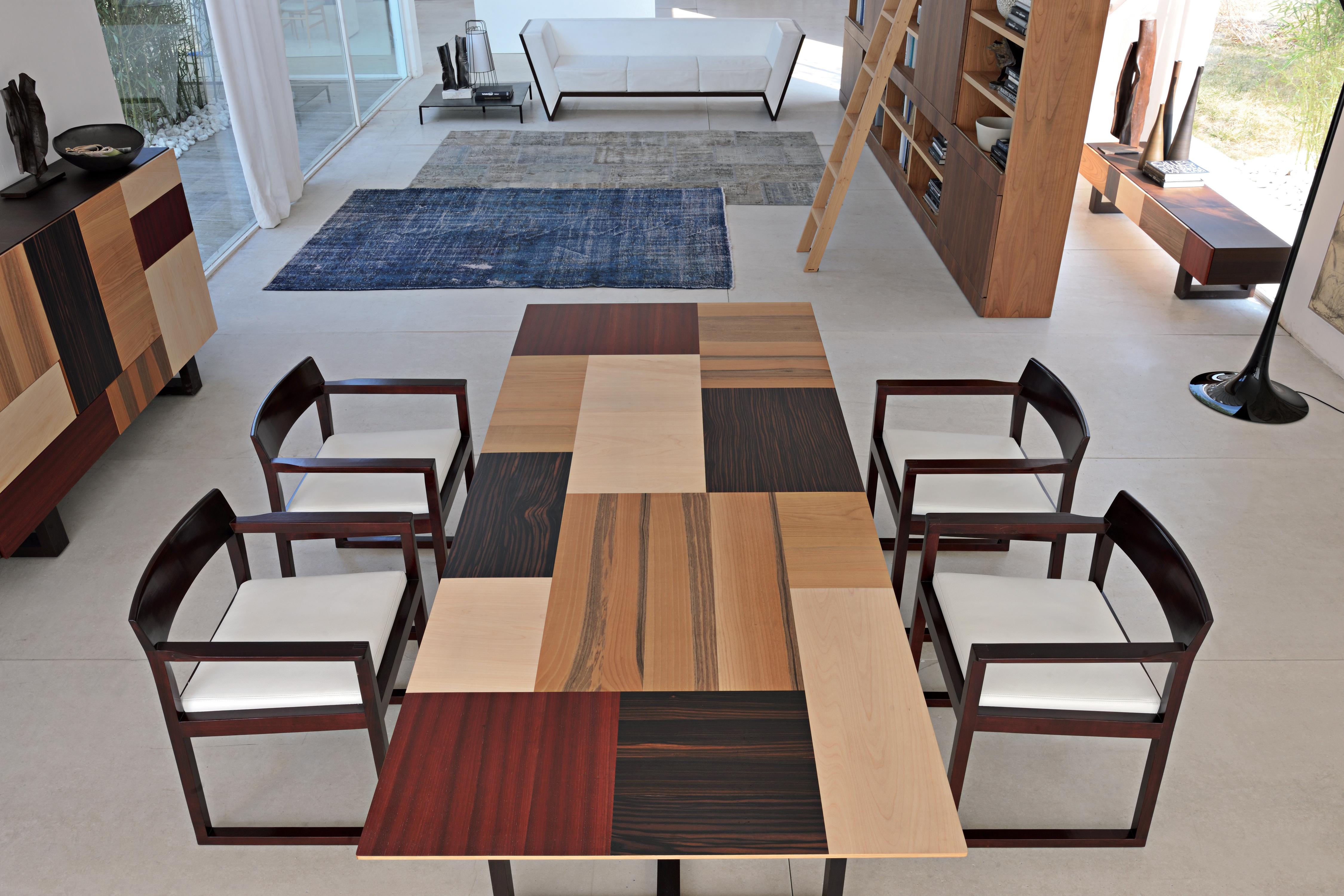 Zeitgenössischer Tisch mit Holz-Patchwork-Platte im Zustand „Neu“ im Angebot in Salizzole, IT