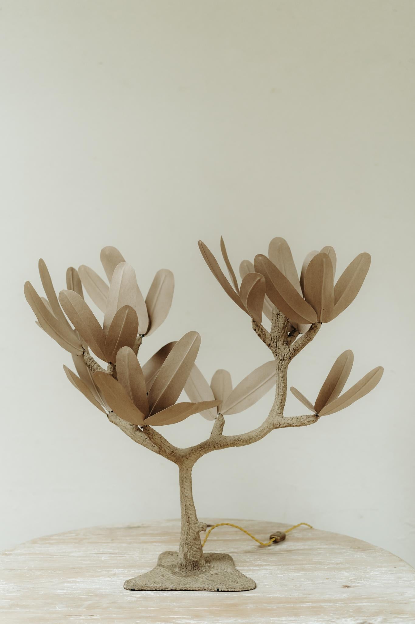 contemporary tablelamp, work from French artist José Esteves 2