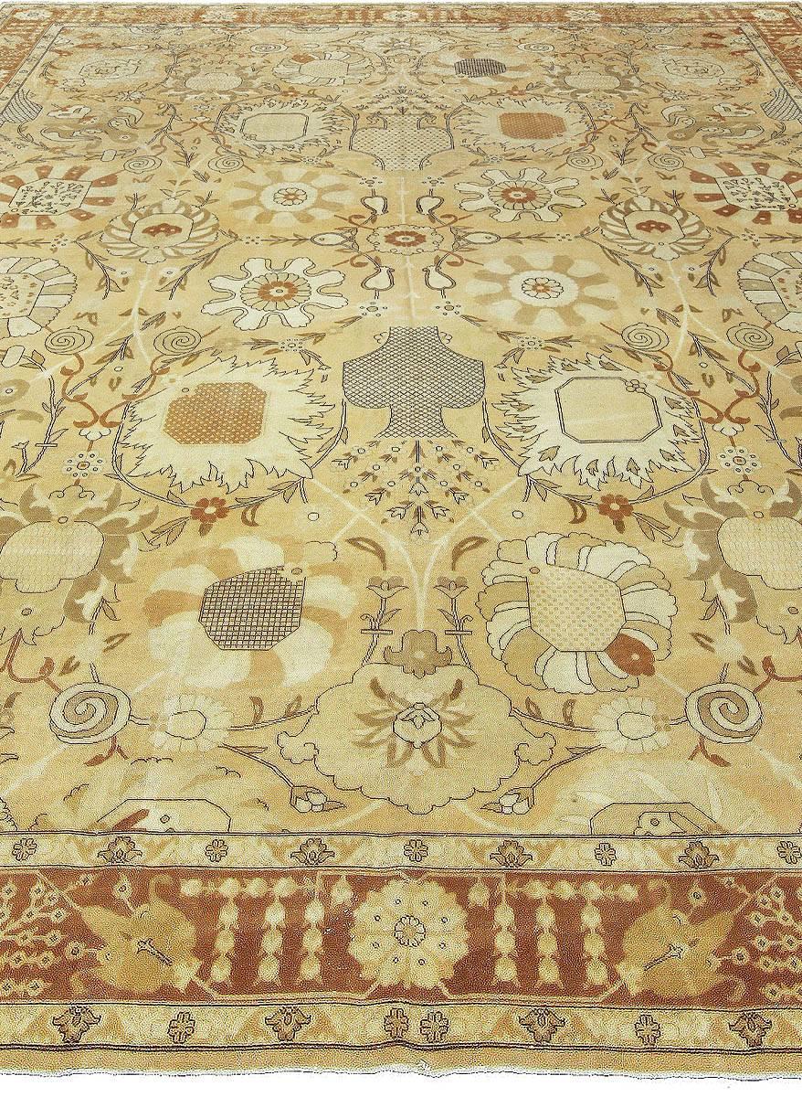 Zeitgenössischer handgefertigter Teppich aus Wolle in Täbris-Design von Doris Leslie Blau (Indisch) im Angebot