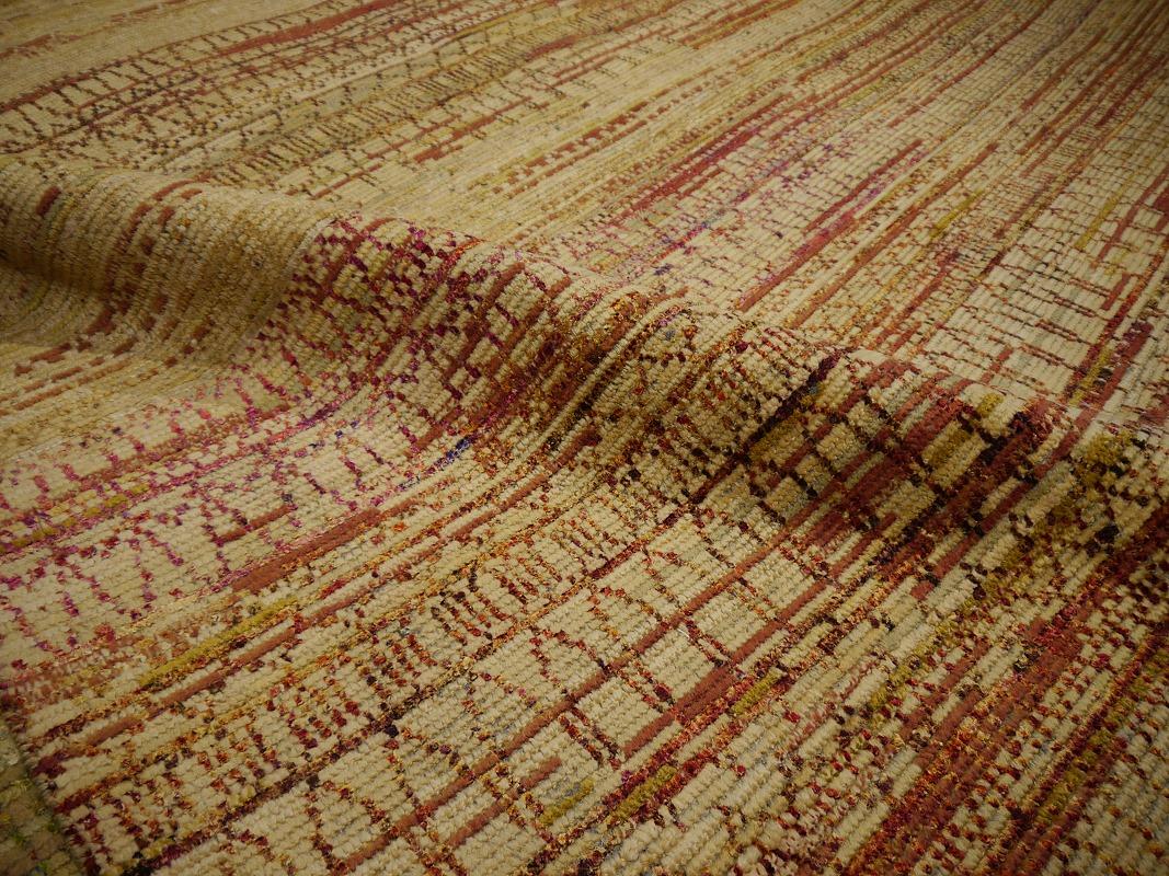 Alfombra de diseño moderno contemporáneo anudada a mano en lana y seda Colección Djoharian en venta 2