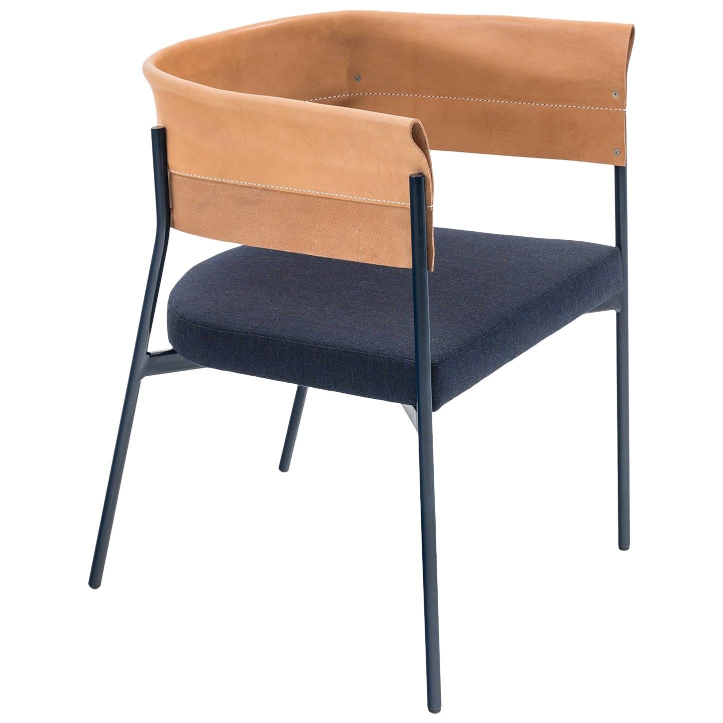 Contemporary Tailor Made Gomito Chair, Handcrafted Folded Leather Backrest For Sale