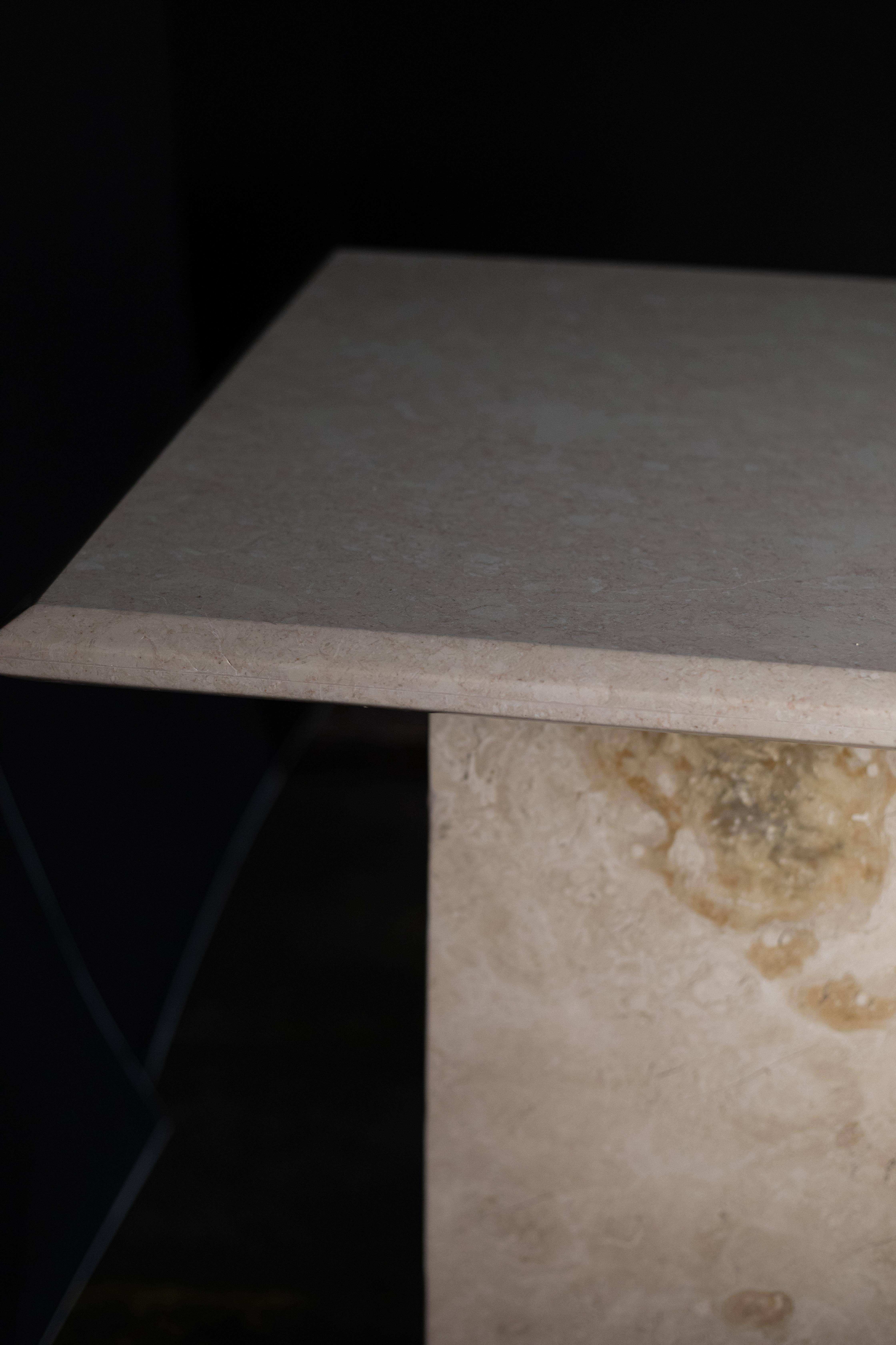 Cocktail Tables contemporaines en marbre en vente 1