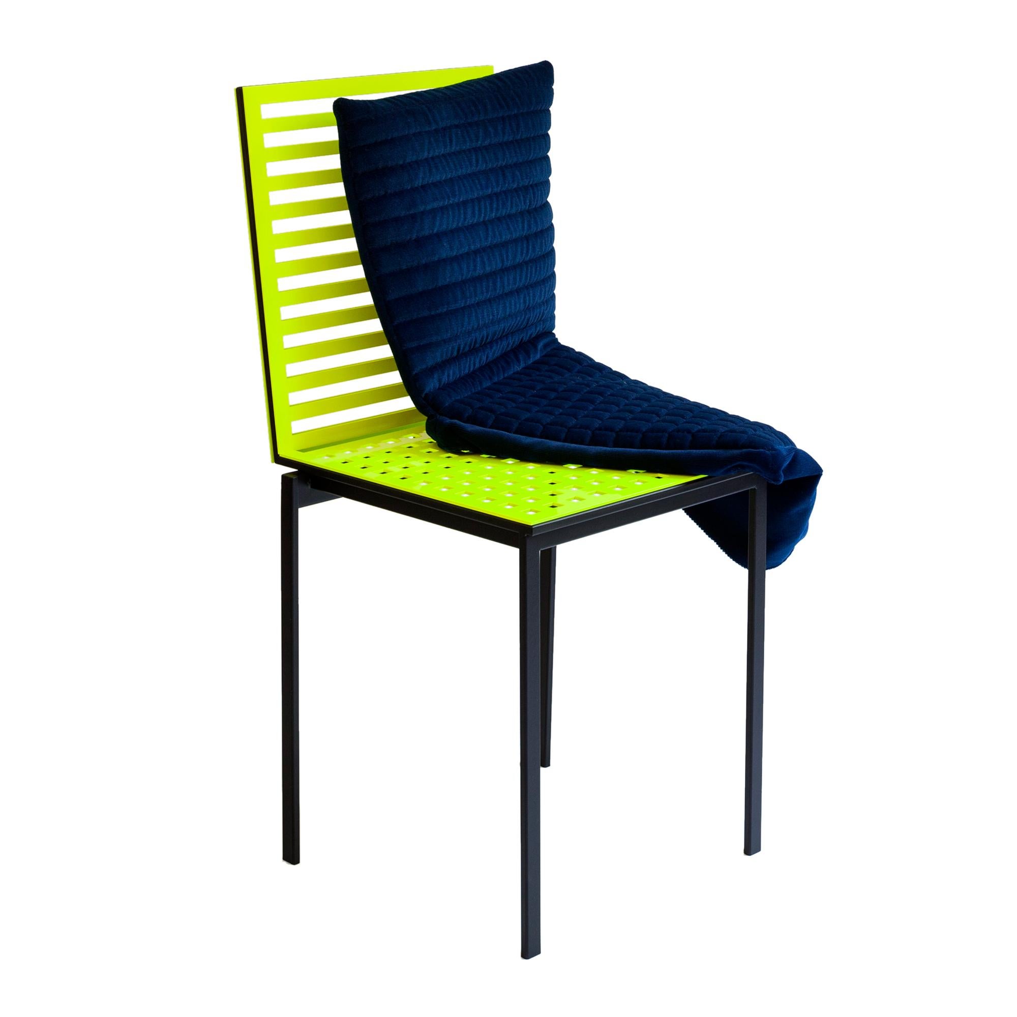 Contemporary Tanit Classic Chair in Yellow Fluorescent Coloured Aluminum For Sale 3