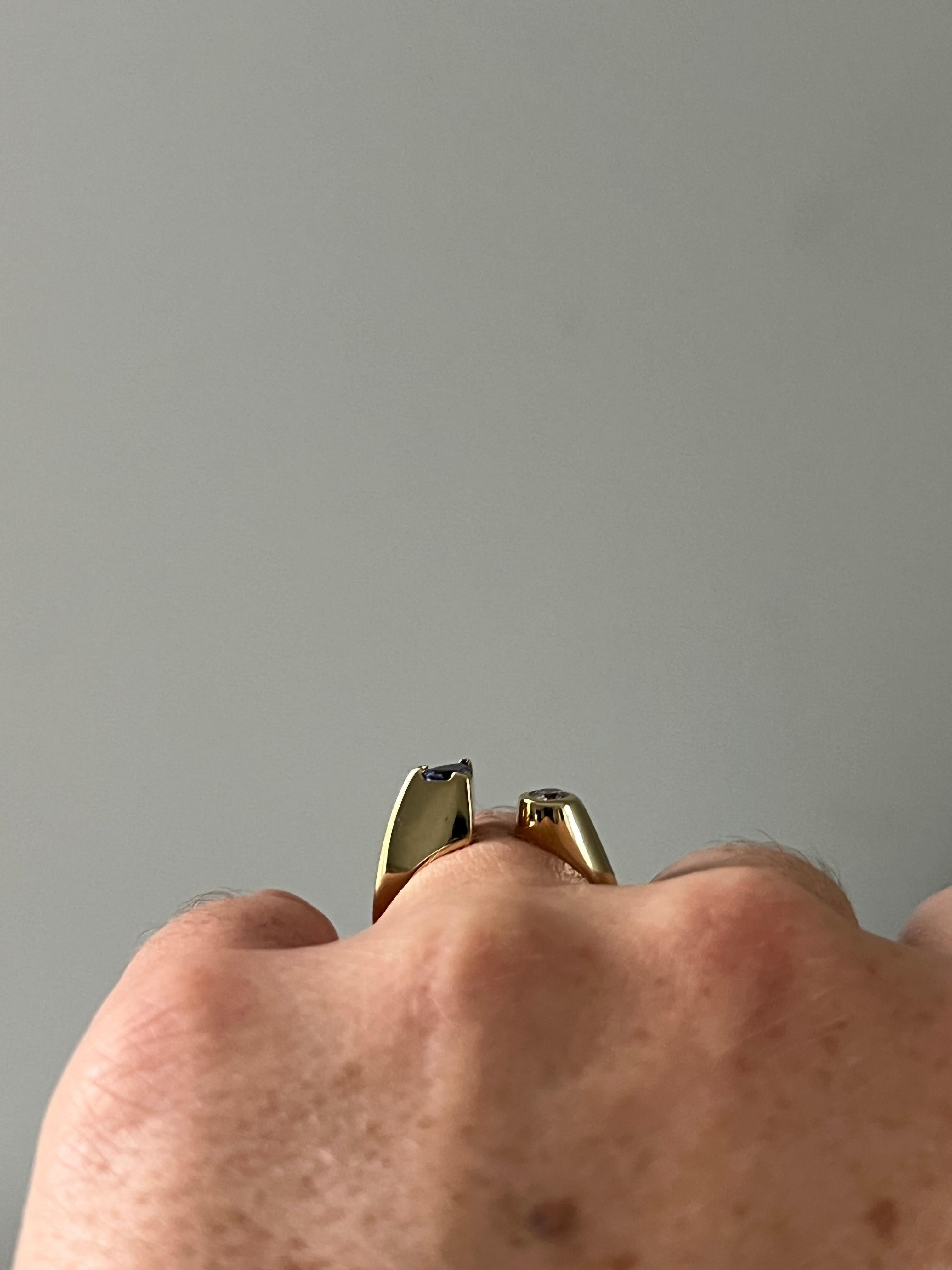 AM Contemporary Tanzanite Diamond 14k Yellow Gold Open Shank Statement Ring (Bague de déclaration en or jaune 14k avec tanzanite et diamant) en vente 5