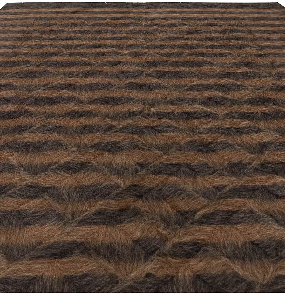 Zeitgenössischer gestreifter Teppich aus der Taurus-Kollektion von Doris Leslie Blau (Moderne) im Angebot