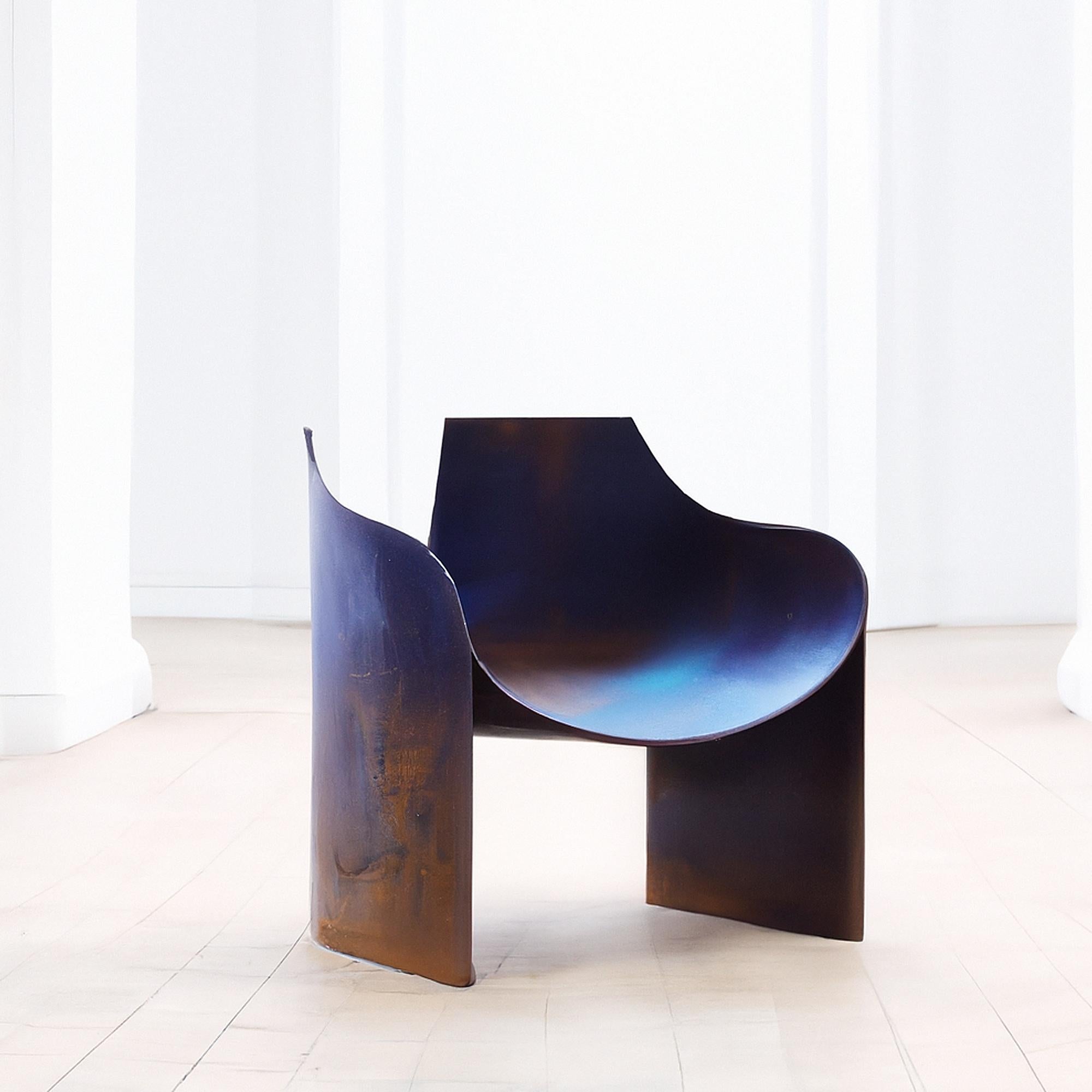 Contemporary Tempered Steel, Sculptural Curved Chair by Studio Narra 1