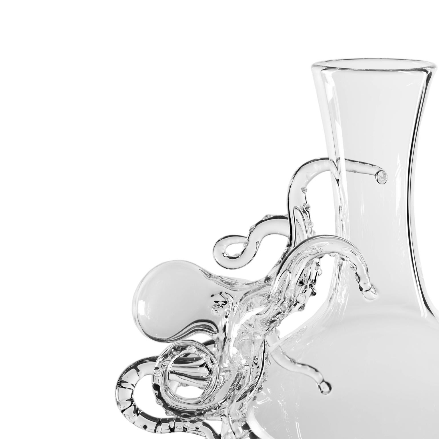 Contemporary Tentacle Hand-Blown Glass Wine Decanter  In New Condition For Sale In Camisano Vicentino, IT