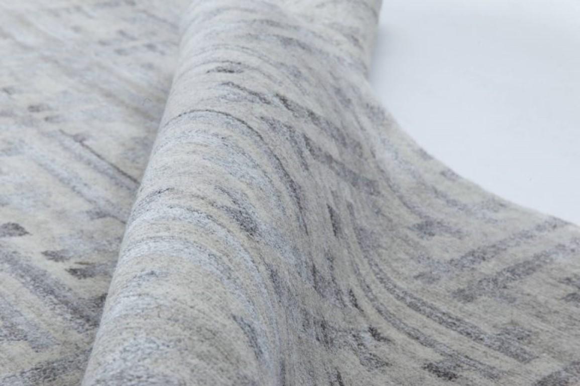 Alfombra Contemporánea Terra Azul Anudada a Mano en Lana Natural por Doris Leslie Blau Moderno en venta