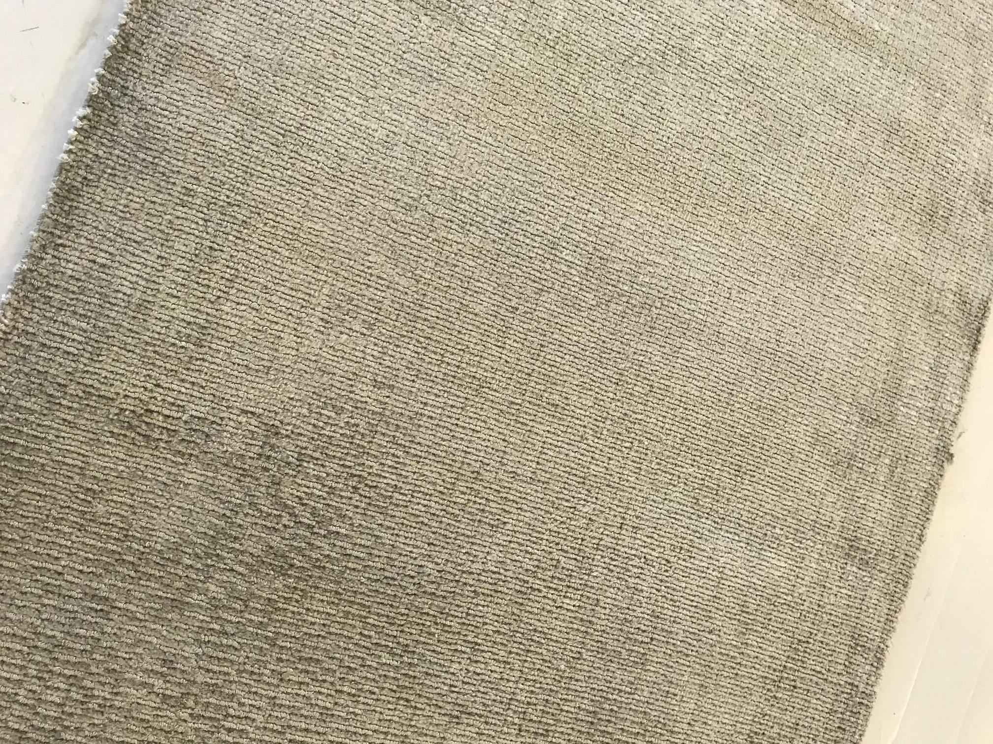 Contemporary Textural  Silver Grey Silk Runner by Doris Leslie Blau
Size: 2'4