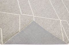 Contemporary Texture Gray & Ivory Hand-Tufted Geometric Wool Rug