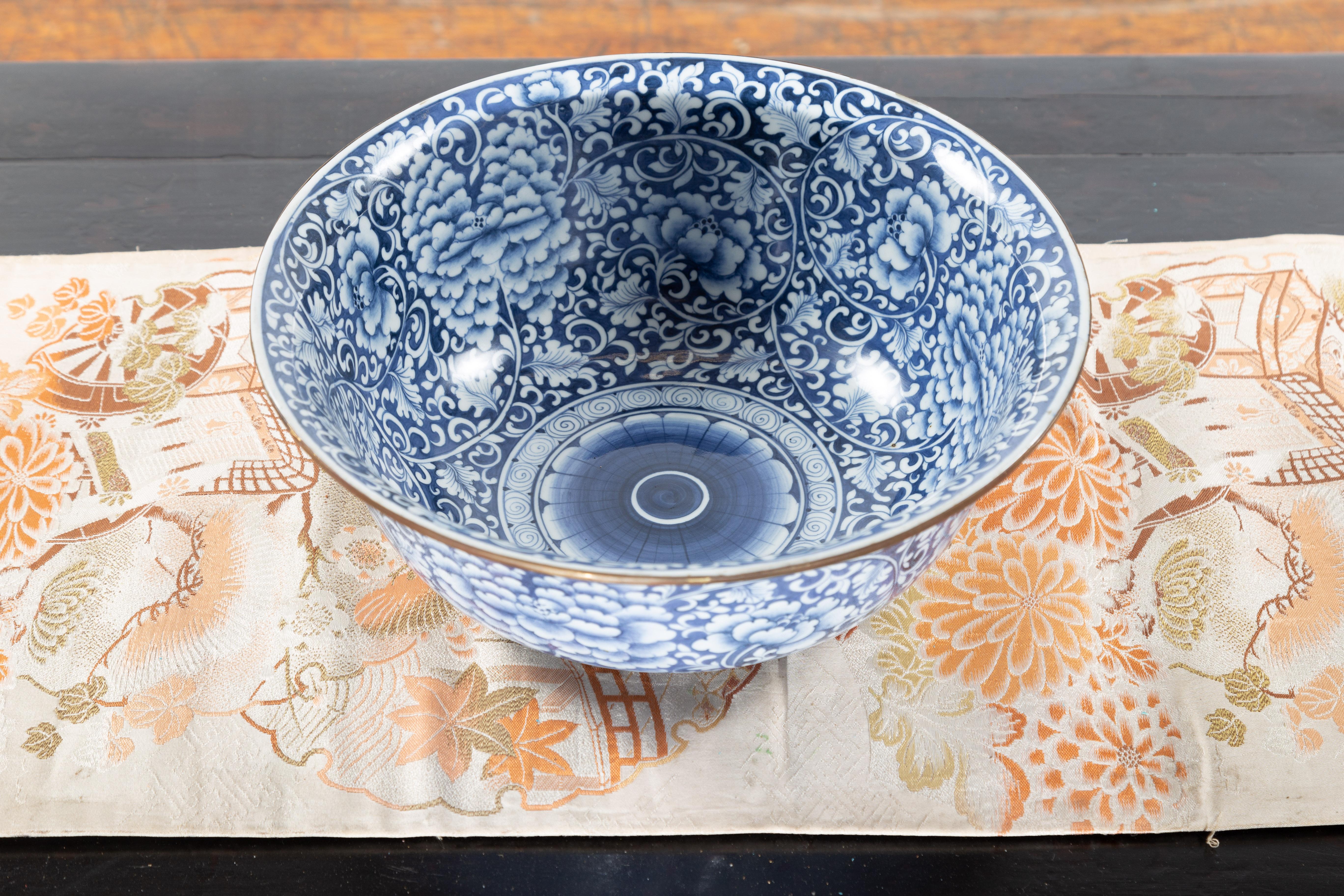 Contemporary Thai Hand-Painted Blue and White Porcelain Bowl with Floral Motifs 5