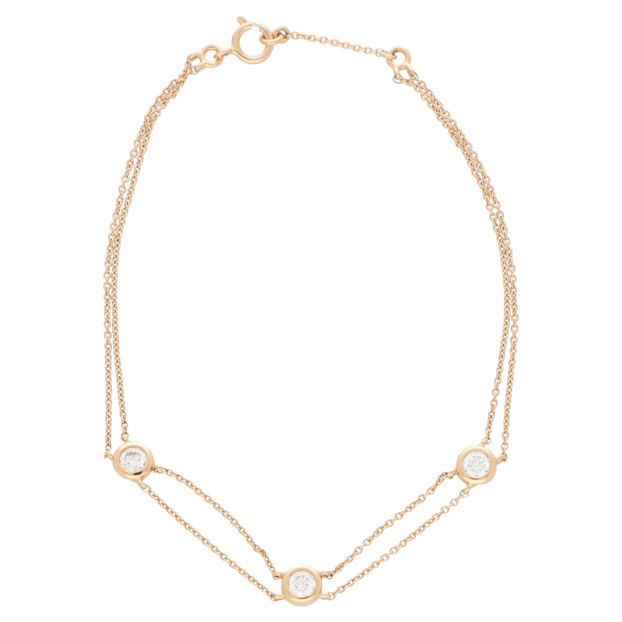 Contemporary Three Diamond Chain Bracelet in 18k Rose Gold For Sale