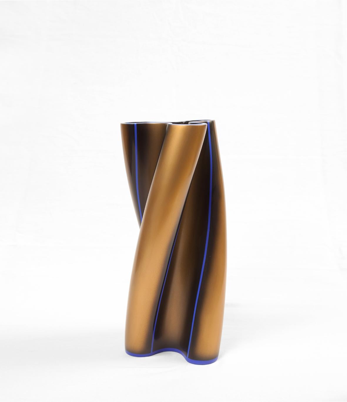 Contemporary lacquered vase by Golem of Italy, this is a decorated version of the twin vessel selected in 2016 for the International Ceramics Biennale in Taipei, the simplified design features three sinuous lobes and a horizontal opening at top. The