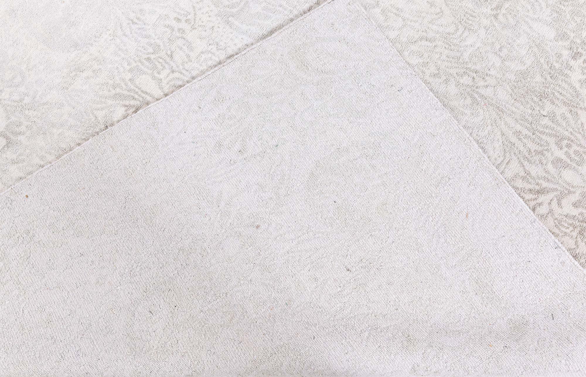 Tapis tibétaine contemporain S10 en laine et soie fait à la main par Doris Leslie Blau en vente 2