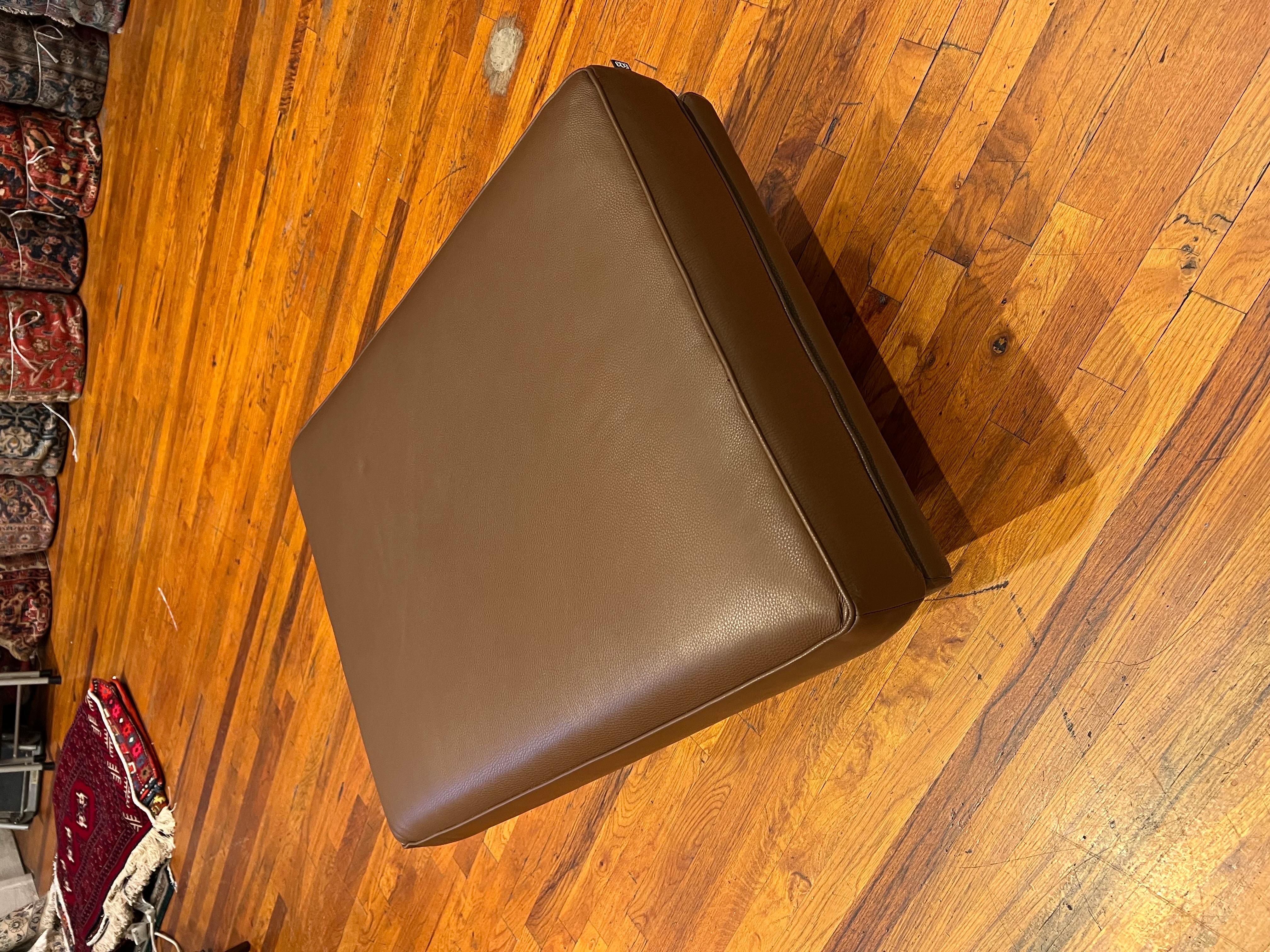 Mid-Century Modern Contemporary Top Grade Brown Leather Ottoman with Walnut Legs For Sale