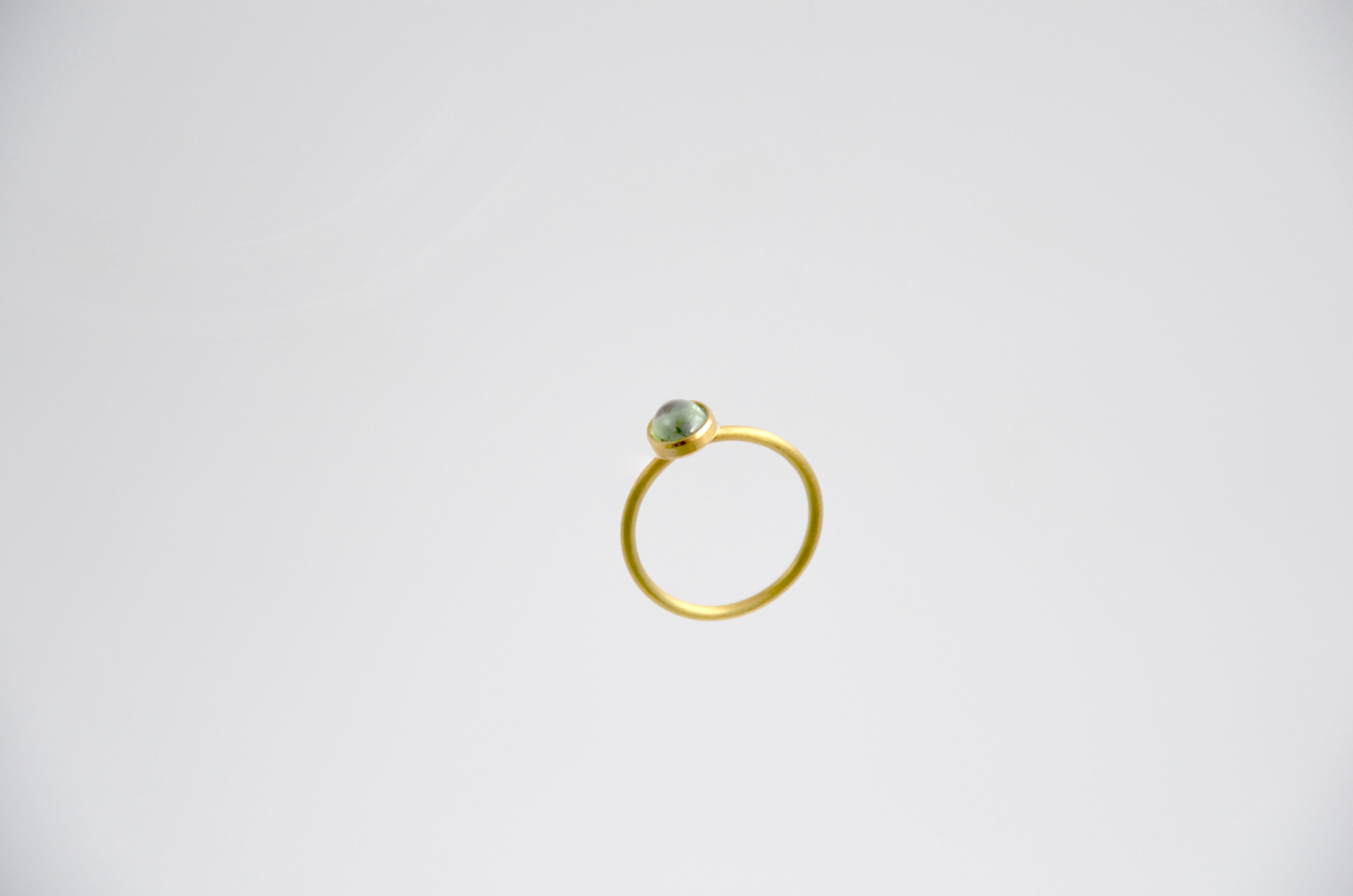 Contemporary Tourmaline 18 Karat Gold Cocktail Ring For Sale 3