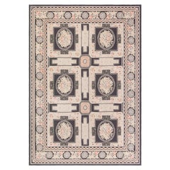 Zeitgenössischer, traditioneller, europäischer, inspirierter bessarabischer Teppich von Doris Leslie Blau