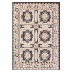 Zeitgenössischer, traditioneller, europäischer, inspirierter bessarabischer Teppich von Doris Leslie Blau