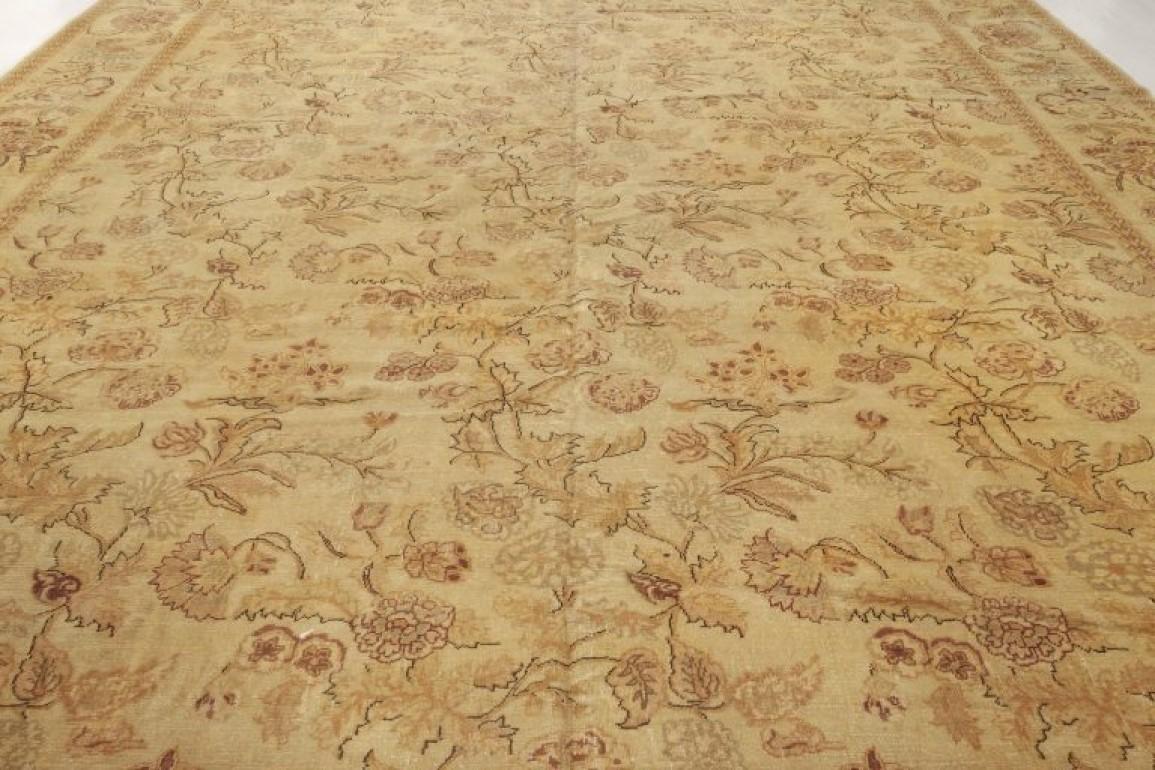 Indian Contemporary Traditional Inspired Floral Design Rug by Doris Leslie Blau For Sale